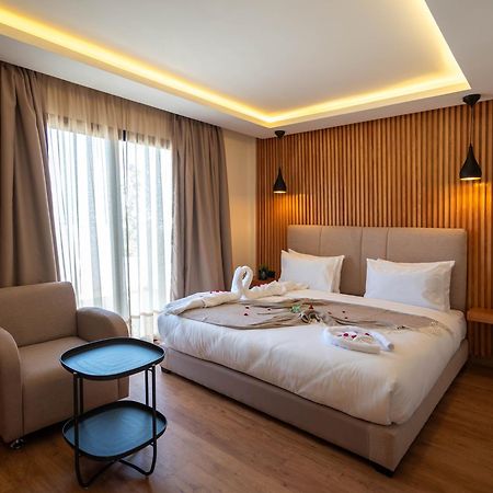 Unico Hotel Maarif Casablanca Buitenkant foto