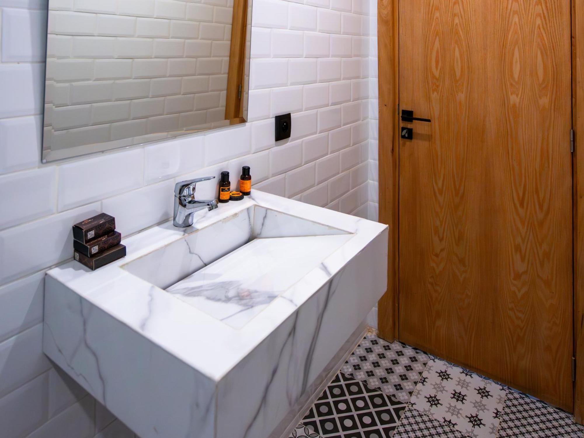 Unico Hotel Maarif Casablanca Buitenkant foto